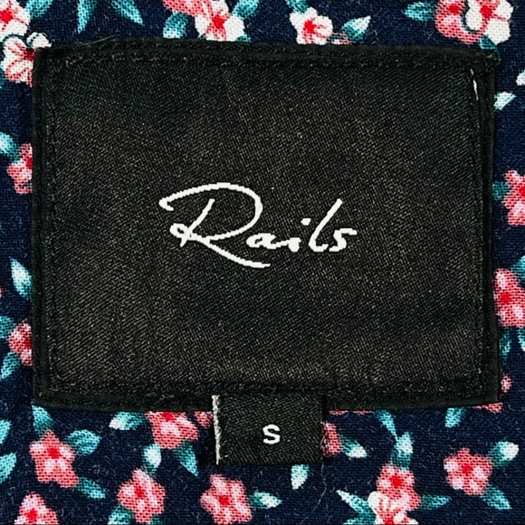 Rails size small long sleeve navy blue button down pink floral front knot shirt - Picture 16 of 16